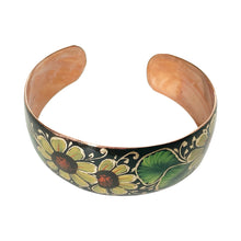Load image into Gallery viewer, Daisy Black Copper Bracelet